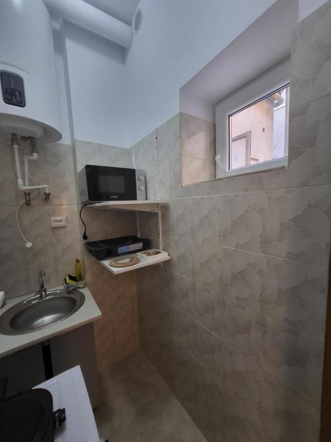 Carmen Housing *